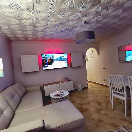 Apartamento Regina Apartment Fuengirola Ngoại thất bức ảnh