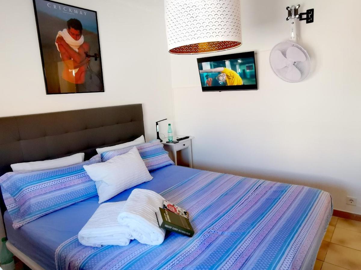 Apartamento Regina Apartment Fuengirola Ngoại thất bức ảnh