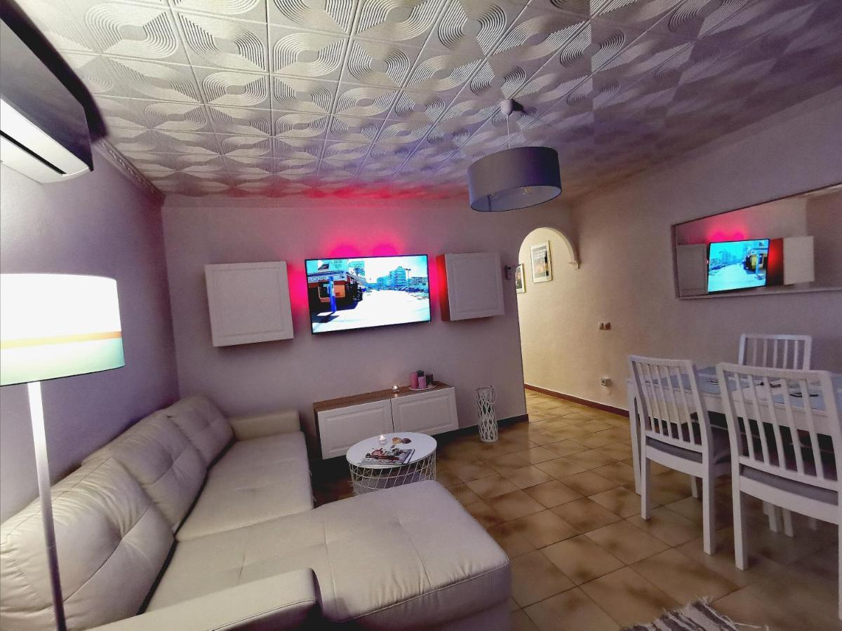 Apartamento Regina Apartment Fuengirola Ngoại thất bức ảnh